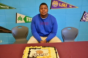 Clark Signs With UAPB