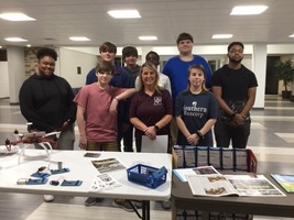 UAS Students Present for Delta Kappa Gamma