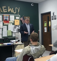 Mayor Visits Civics Class